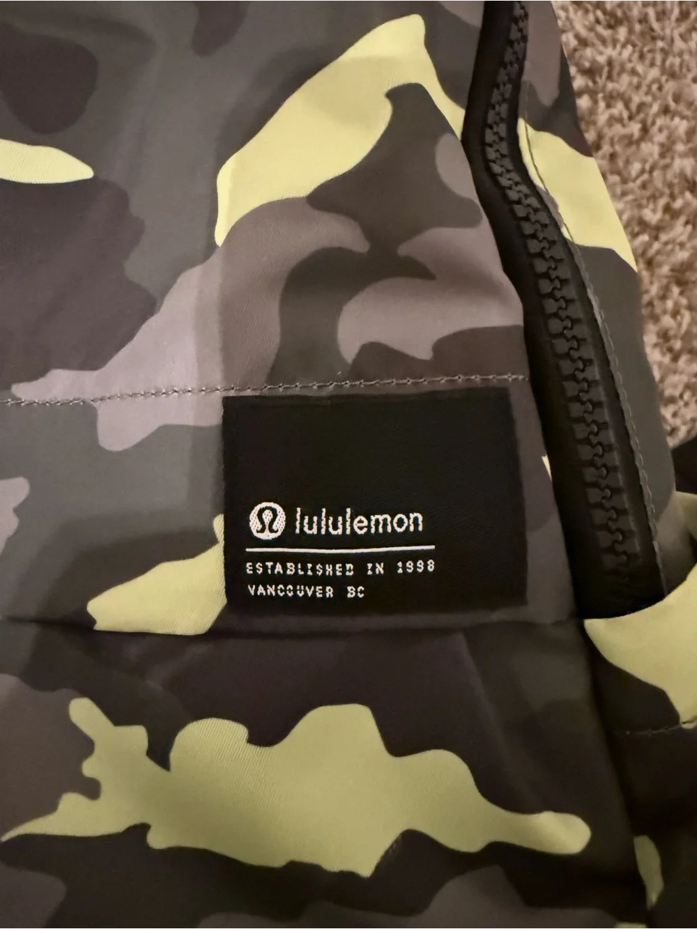 lululemon athletica Men’s Camo Backpack - Neon Green & Gray